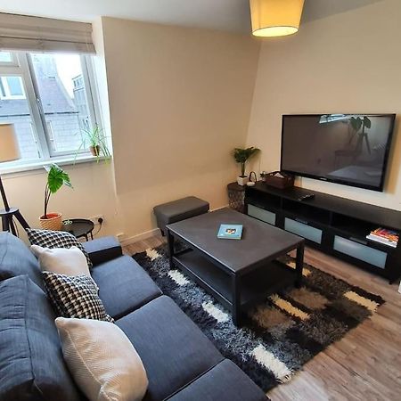 Lovely, Comfortable And Bright 3 Bedroom Top Floor Flat In City Centre Aberdeen Exteriér fotografie