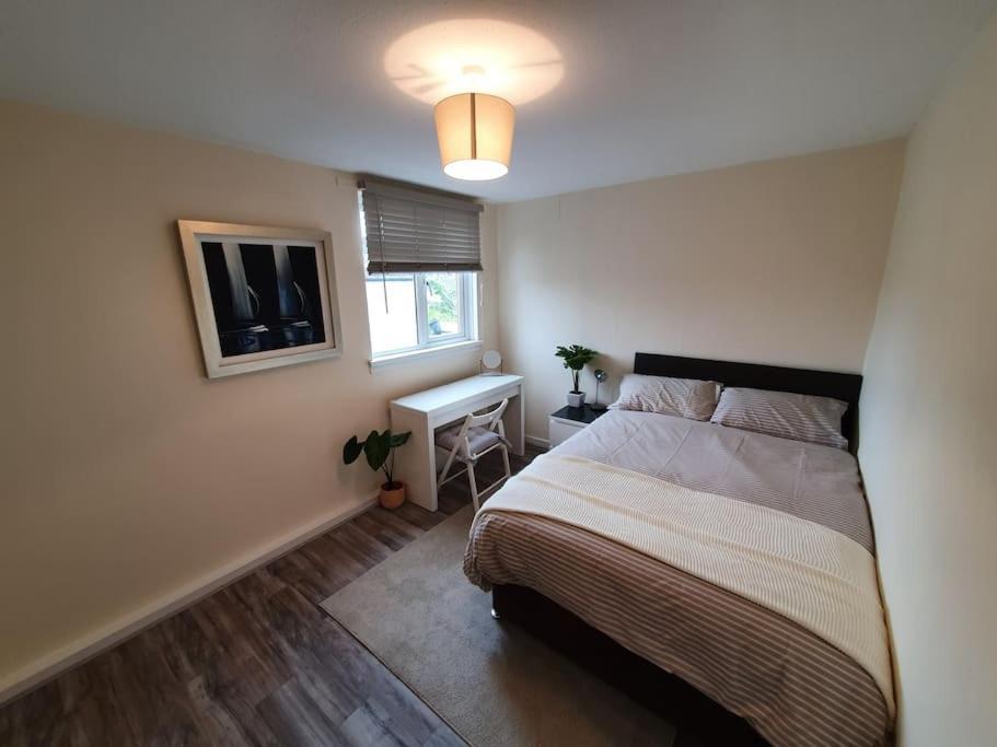 Lovely, Comfortable And Bright 3 Bedroom Top Floor Flat In City Centre Aberdeen Exteriér fotografie